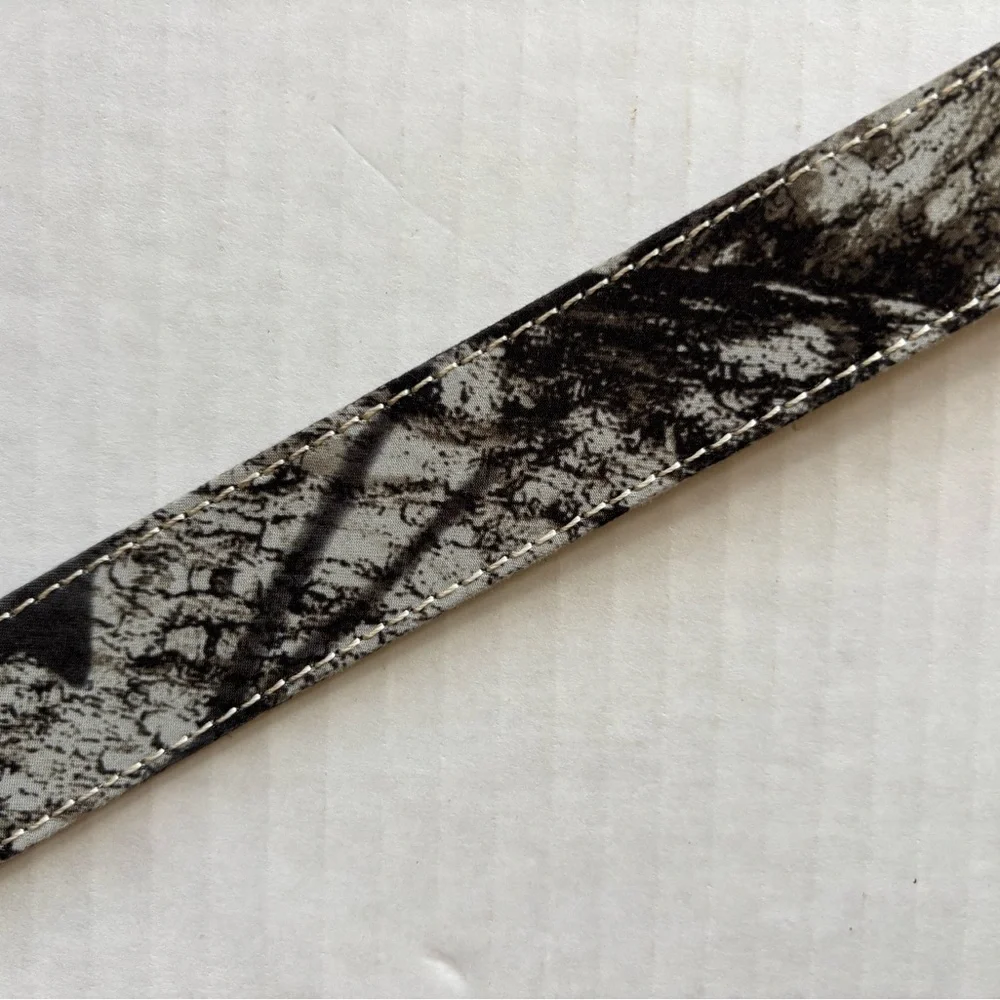 Child’s Nicona Leather Camouflage Belt Size 18